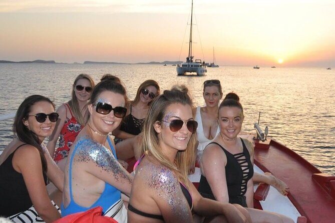 Sunset Beach Tour 3 HS all Inclusive ( Paddle boards , Kayaks & Snorkeling) - Drinks and brunch: why the all-inclusive part is the real deal