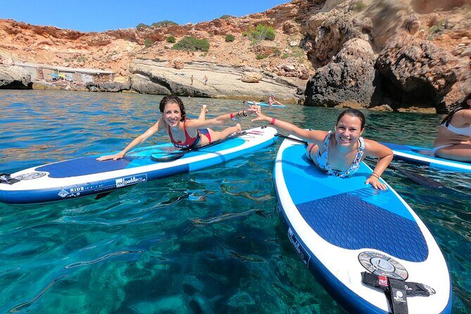 Sunset Beach Tour 3 HS all Inclusive ( Paddle boards , Kayaks & Snorkeling) - Crew energy and onboard extras that shape the day