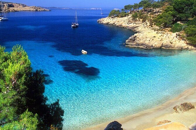 Sunset Boat Tour in Ibiza with All Inclusive - The sunset plan: how a 3.5-hour cruise actually feels